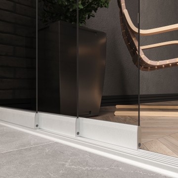 3 railsysteem wit met getint glas van 2000 tot 3000 mm breed met totale hoogte van 1970 mm tot 2700 mm