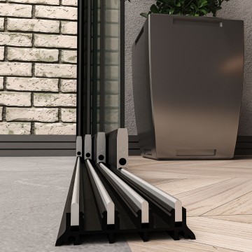 4 railsysteem zwart met helder glas van 3000 tot 4000 mm breed met totale hoogte van 1970 mm tot 2700 mm