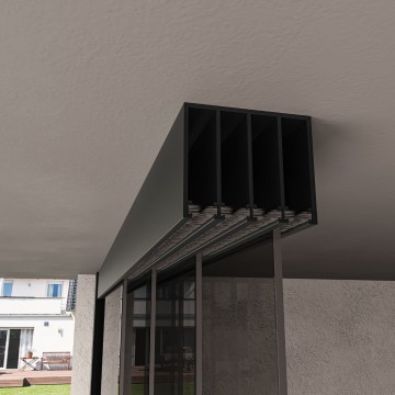 4 railsysteem antraciet met getint glas van 3000 tot 4000 mm breed met totale hoogte van 1970 mm tot 2700 mm