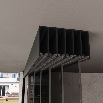 6 railsysteem antraciet met getint glas van 5000 tot 6000 mm breed met totale hoogte van 1970 mm tot 2700 mm