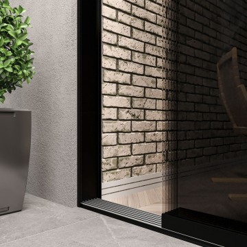 7 railsysteem zwart met getint glas van 6000 tot 7000 mm breed met totale hoogte van 1970 mm tot 2700 mm